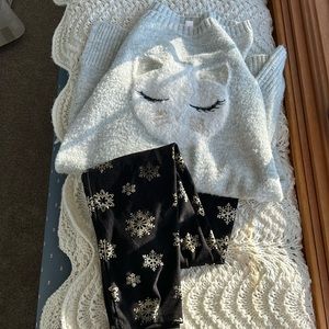 Light Gray Cat Sweater and Leggings